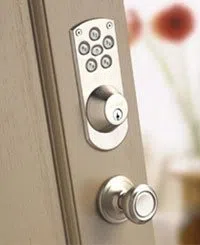 State Locksmith Services St Petersburg, FL 727-264-5642 - comm-01